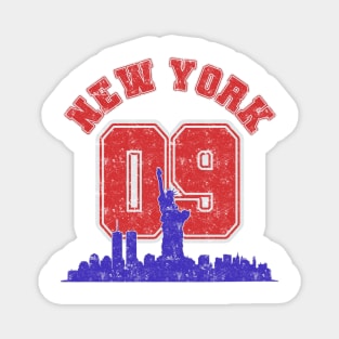 New York Vintage Varsity 09 Magnet