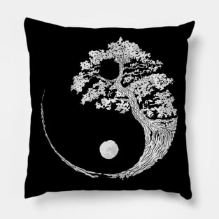 yin yang Pillow