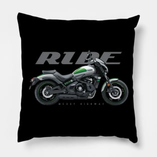 Ride cafe white/green Pillow