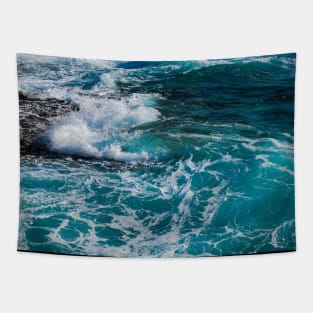 Incredible Sea Waves Tapestry