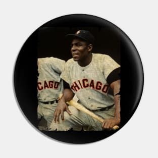 Minnie Minoso in Chicago White Sox Pin