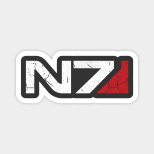 Mass Effect N7 Cracked Logo Magnet