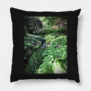 Wakehurst Pillow