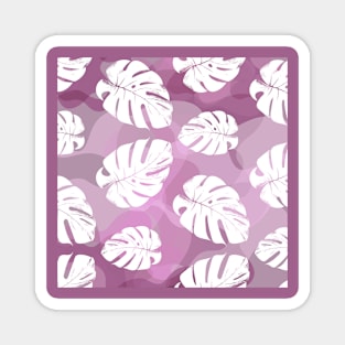 Leaf pattern on pink Magnet