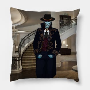 Thrawn at Mitth Family Homestead Pillow