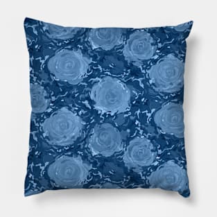 Frozen world of flowing roses Pillow