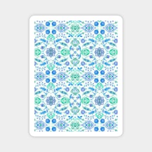 Ornamental floral ramage Magnet