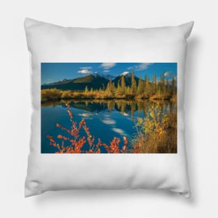 Peaks Sundance Range Vermilion Lakes Banff National Park Pillow