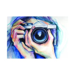 Painted watercolor photographer with a camera. T-Shirt