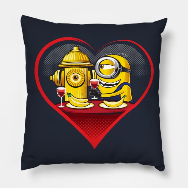 MINION IN LOVE Pillow by MatamorosGraphicDesign