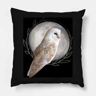 Barn Owl by the moon Pillow