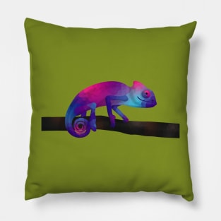 Multifaceted chameleon Pillow