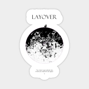 V Layover Moon Dark Magnet