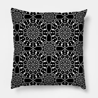 Black and white mandala pattern Pillow