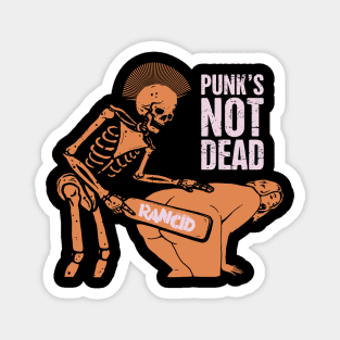 punks not dead Magnet