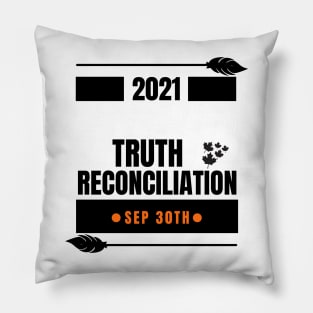 national day of truth and reconciliation canada Pillow