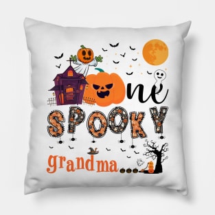 One Spooky grandma Halloween October 31 Pillow