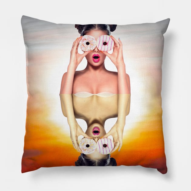 OO Pillow by After Daylight Project