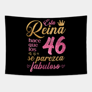 Esta Reina hace que los 46 se parezca fabuloso Tapestry