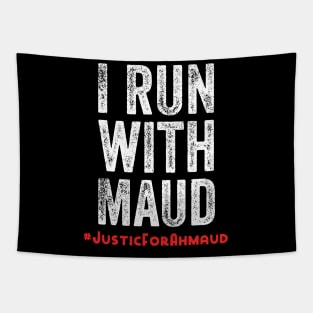 I run with Maud Tapestry