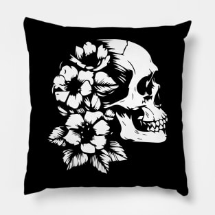 rock skull design Pillow