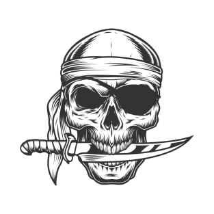 Sea Rogue - Pirate Skull Tattoo Design T-Shirt