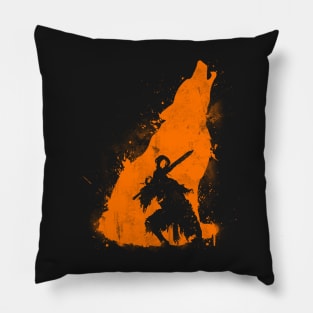 The walker of abyss v. Orange Pillow