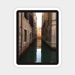 Venice, Italy canal, Venezia, Italia Magnet