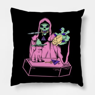 halloween 2022 - the pink monster Pillow