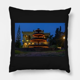 TEMPLE OF HEAVEN Pillow