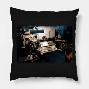 Linotipia Pillow