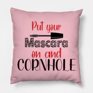 870 MASCARA 1 Pillow