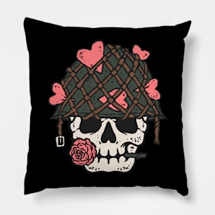 love soldier skull Pillow