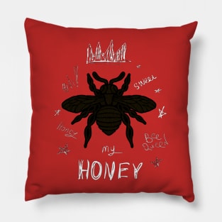 Queen honey bee Pillow