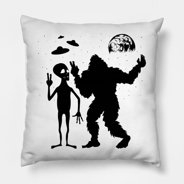 Bigfoot And Alien Take Selfies Pillow by Tesszero