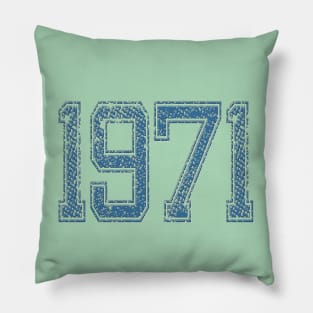 1971 Vintage Year Design Clothing Pillow