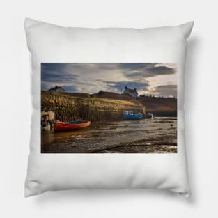 Seaton Sluice harbour in Northumberland (rework) Pillow