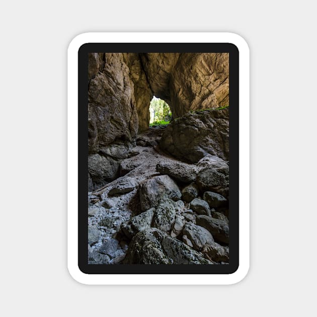 Cetatile Ponorului cave entrance Magnet by naturalis