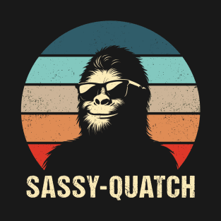 Sassy-Quatch Funny Bigfoot Lover Pun Vintage Distressed Sunset T-Shirt