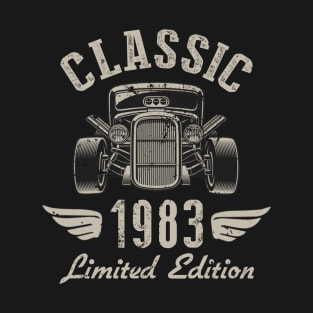 39 Year Old Gift Classic 1983 Limited Edition 39th Birthday T-Shirt