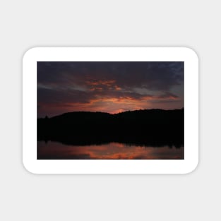 Lake view sunrise Magnet