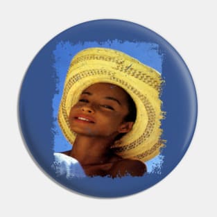 Sade vintage 90s Pin