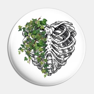 Ivy Heart Shape Pin