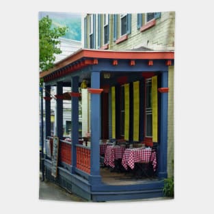 Cold Springs NY - Outdoor Cafe with Checkered Tablecloths Tapestry