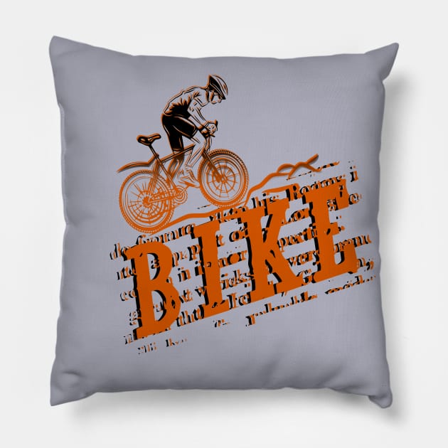 Vintage triatlón Pillow by vintagejoa