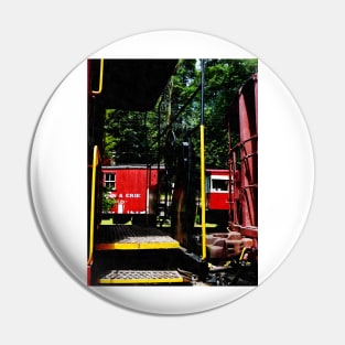 Trains - Morristown and Erie Caboose Pin