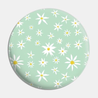 Daisy on Mint Pin