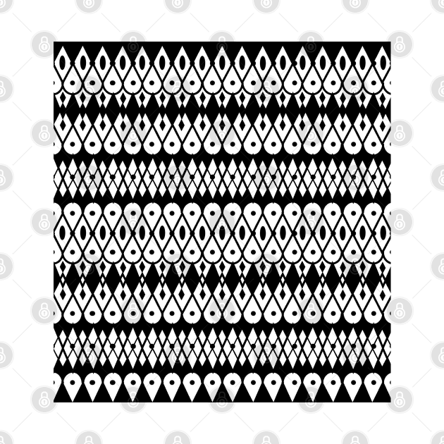 Black and white Aztec print by Spinkly
