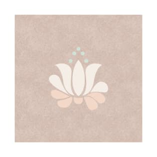 Serene lotus flower on soft terra cotta T-Shirt