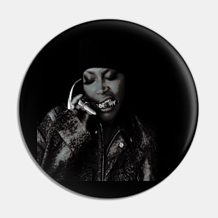 Erykah Badu RNB Pin